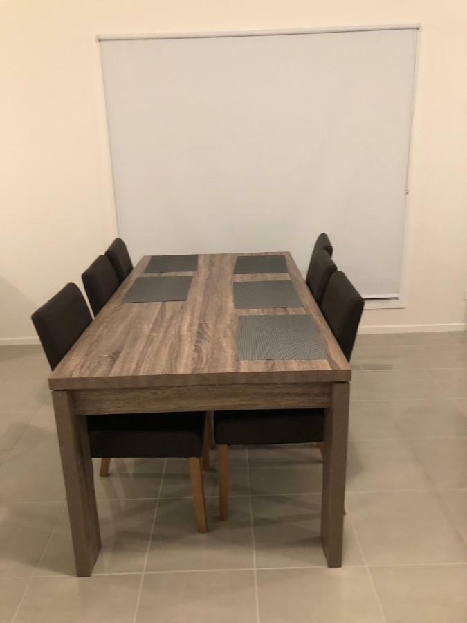 Apple House Tarneit North 아파트 외부 사진
