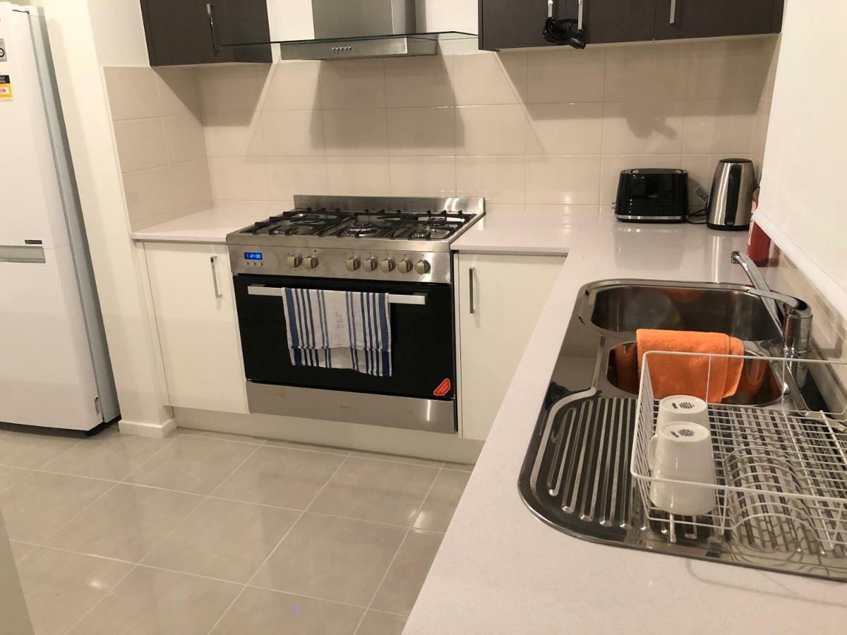 Apple House Tarneit North 아파트 외부 사진